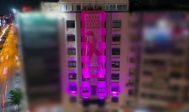 Konak’ta pembe farkındalık