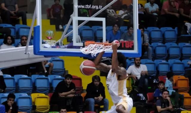 Konya Büyükşehir’in potada zirve yürüyüşü sürüyor