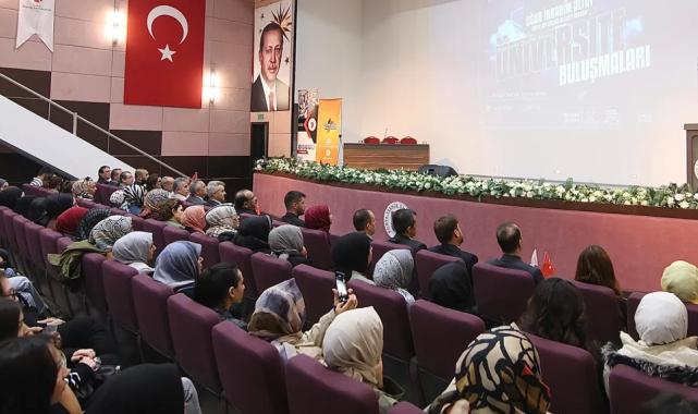 Konya’da Başkan Altay ‘teknik’ öğrencilerle buluştu