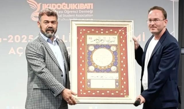 Konya’da ‘İki Doğu İki Batı’da nöbet değişimi