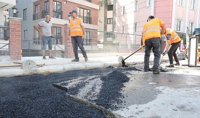 Mahalleliler talep ediyor, Bakırköy Belediyesi yapıyor.