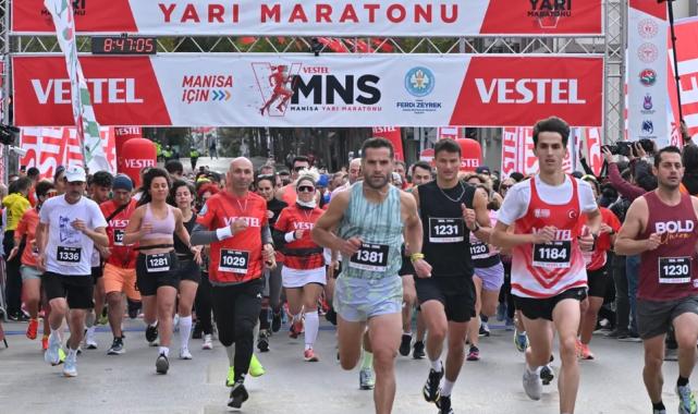Manisa sokaklarında yarı maraton heyecanı