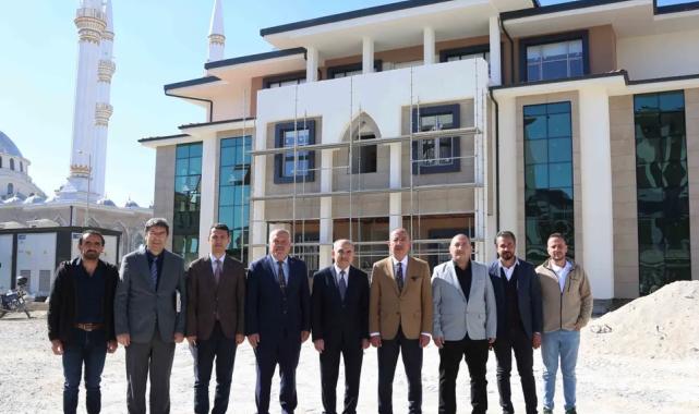 Meram’da Aymanas Aile Sağlığı Merkezi açılış için gün sayıyor