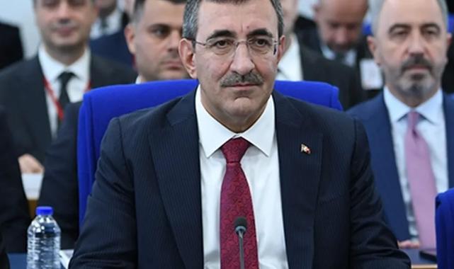 Merkezi yönetimin 2025 yılı bütçe öngörüsü… Gider 14,7 trilyon, gelir 12,8 trilyon lira!