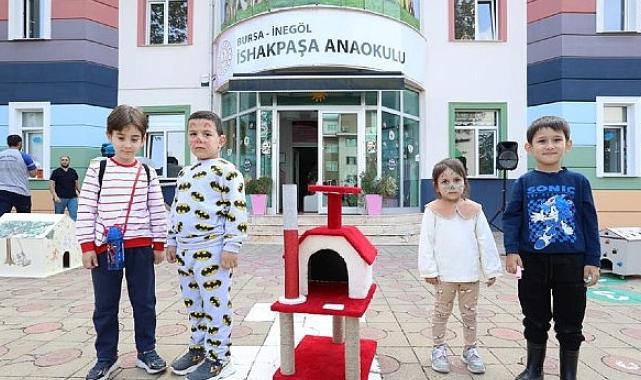Minik Ellerden Can Dostları İçin Büyük İş