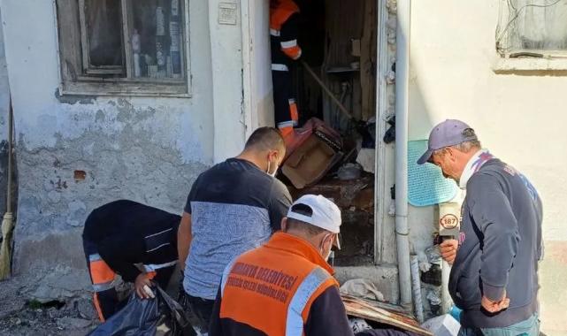 Mudanya Şükrü Çavuş’ta çöp ev sorunu!