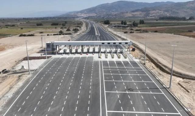 O otoyolun tamamı 17 Ekim’de açılıyor… Seyahat süresi 55 dakikaya iniyor