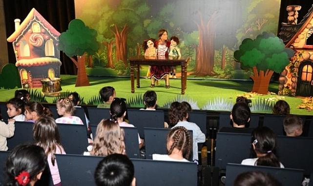 Osmangazi Çocuk Tiyatrosu perde açtı