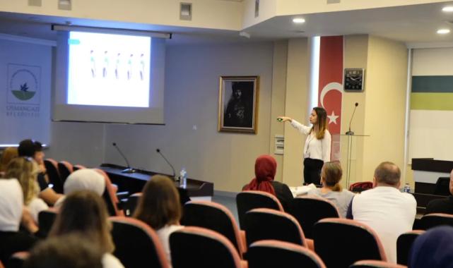 Osmangazi’de belediye personeline sağlıklı beslenme ve ofis ergonomisi eğitimi