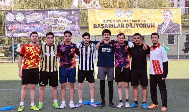 Talas’ta Cumhuriyet Kupası heyecanı başladı