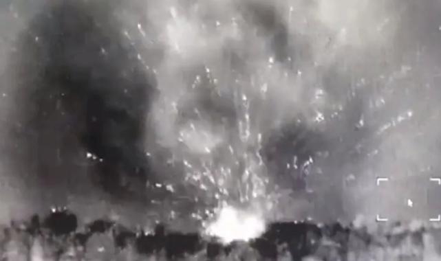 Teröristler hendeklere gömülüyor! 15 terörist daha etkisiz!