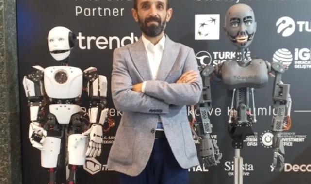Türkiye’nin ilk insansı robotu Tomyris, Türk vatandaşlığı talep etti!