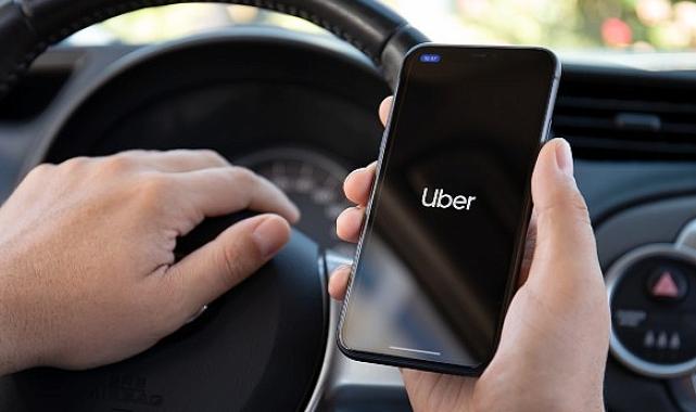 Uber, yaz boyunca 135 farklı ülkeden Türkiye’ye gelen turistlere Uber Taksi ile hizmet verdi