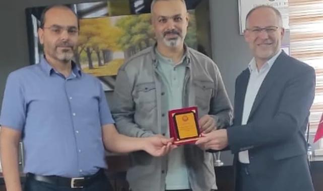 Yazar Özmen Gaziantep’te başarıda arkadaş seçimini anlattı