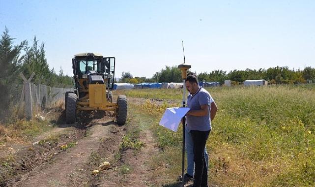 Yol Açma Çalışmaları Sürüyor