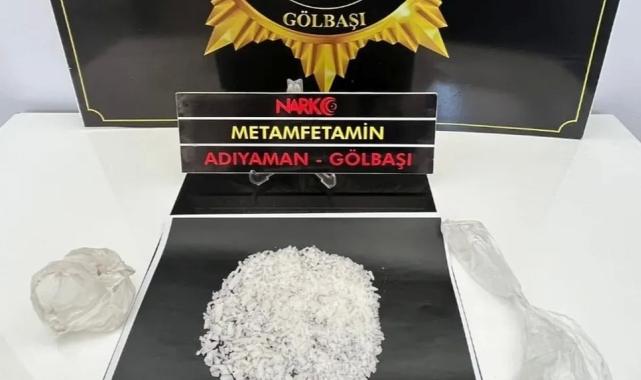 Adıyaman Gölbaşı’nda yolcu otobüsünde uyuşturucu operasyonu