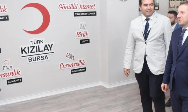 AK Partili Vekil Kılıç’tan Türk Kızılay Bursa’ya ziyaret