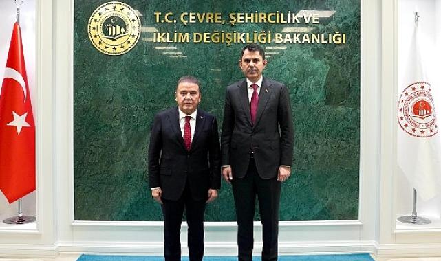 Antalya Büyükşehir Belediye Başkanı Muhittin Böcek, Ankara’da Çevre ve Şehircilik Bakanı Murat Kurum ile bir araya geldi