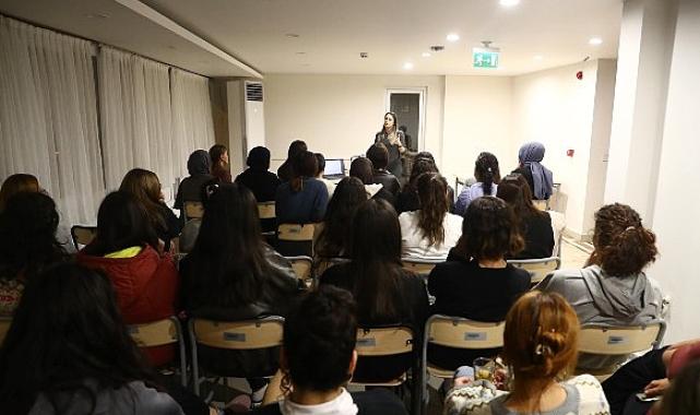 Antalya Büyükşehir Belediyesi’nden Kadına şiddete karşı eğitim dolu hafta