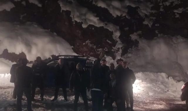 Artvin’de baba-oğul yaylada mahsur kaldı! İmdada Özel İdare ekipleri yetişti