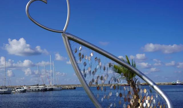 Atıklardan oluşturulan sanat eseri Şile’de sergileniyor