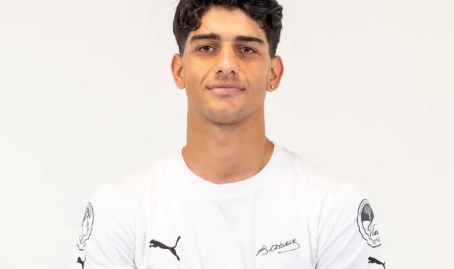 Ayvalıkgücü’nün golcüsüne milli onur!