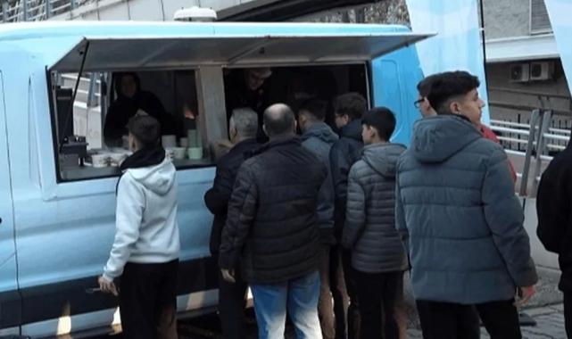 Balıkesir’de “Günaydın Çorbası” 25 bin kişinin içini ısıttı