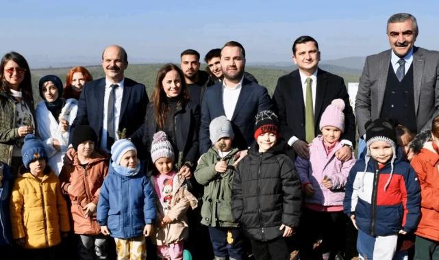 Balıkesir’e 100 bin ağaç kazandırdılar