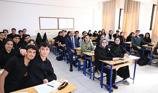 Başkan Altay’dan 12. Sınıfta Okuyan ve Üniversiteye Hazırlanan Öğrencilere Müjde