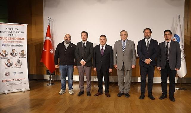 Başkan Böcek: ‘Antalya’yı depreme dirençli kent haline getireceğiz’