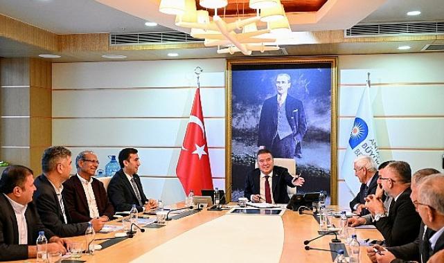 Başkan Böcek muhtar temsilcileriyle bir araya geldi