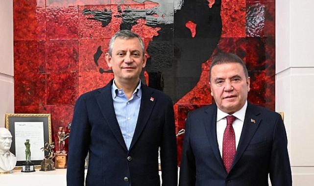 Başkan Böcek’ten CHP Lideri Özel’e ziyaret