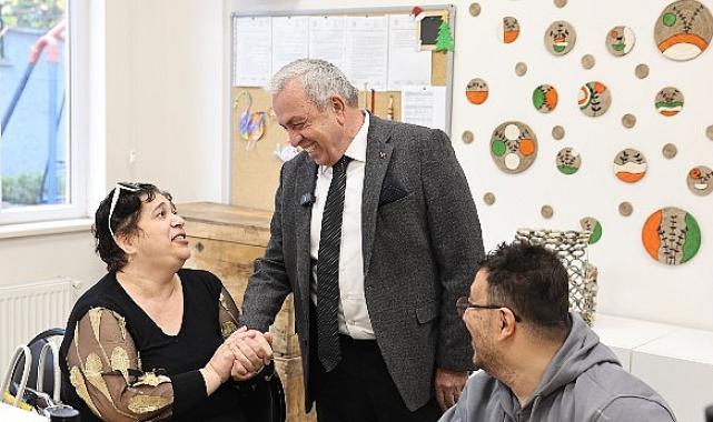 Başkan Şadi Özdemir engelli bireylerle buluştu