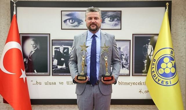 Buca Belediye Başkanı Görkem Duman’a iki ödül birden