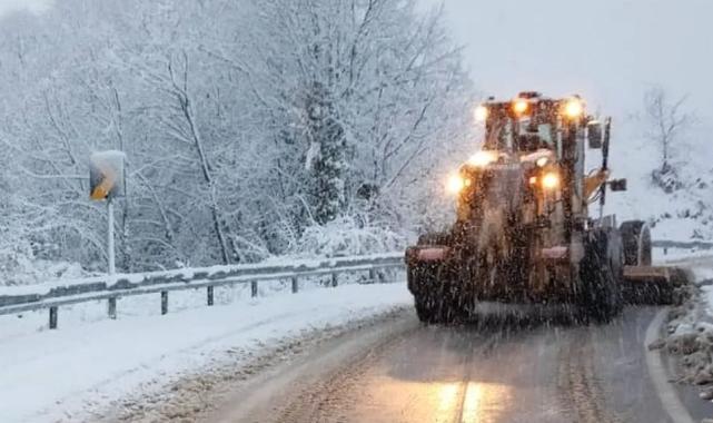 Bursa İnegöl Belediyesi’nden kar sonrası ani müdahale