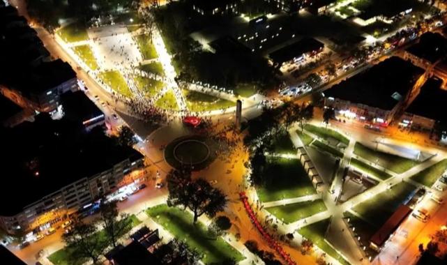 Bursa İnegöl’ün yeni meydanına tam not