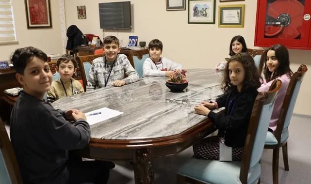 Bursa’da müzeleri bir günlüğüne çocuklar yönetti