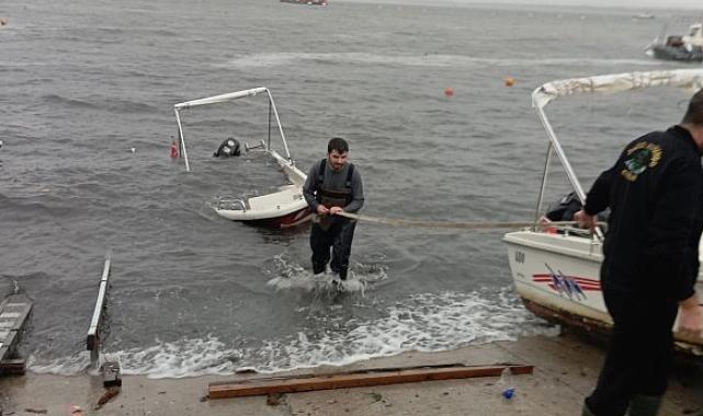 Büyükşehir batan tekneleri çıkardı