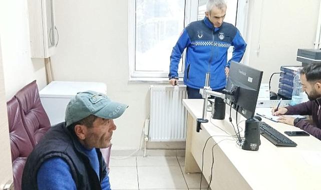 Büyükşehir, evsiz bir vatandaşın imdadına yetişti