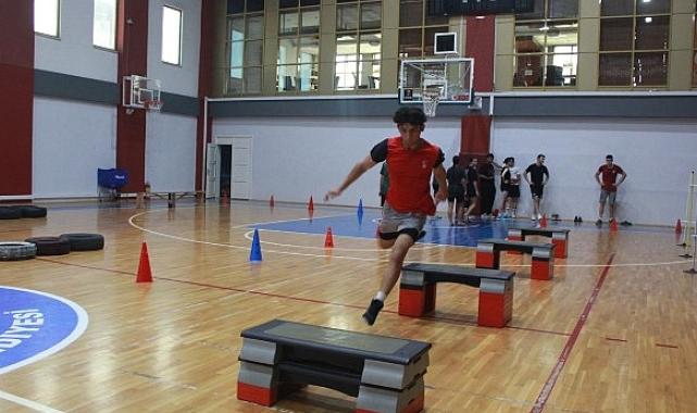 Canik’ten Gençlere Tam Destek