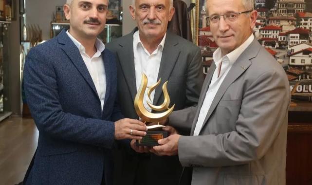 Çayırova sanayicinin yanında