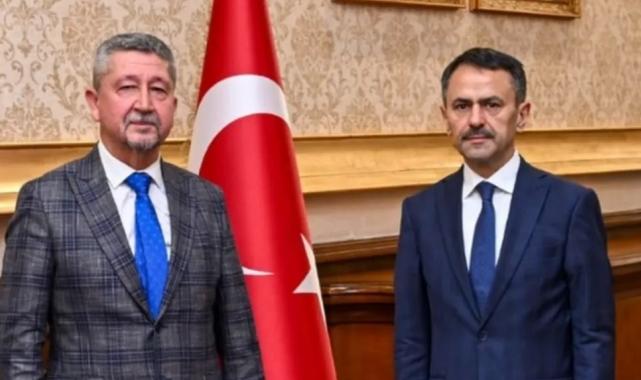 Cumhuriyet tarihçisinden Kocaeli valisi İlhami Aktaş’a ziyaret