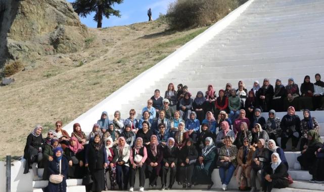 Demircili kadınlar ‘Adım Adım Manisa’yı gezdi
