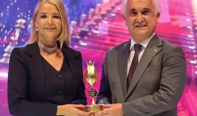 DOSABSİAD’a Muş’tan anlamlı ödül