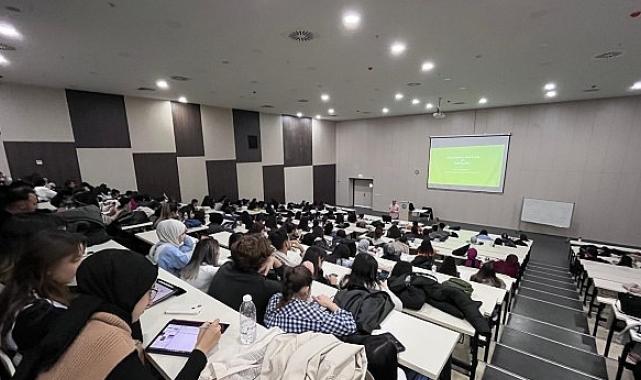 EÜ Hemşirelik Fakültesinde “Atatürk’ün Dostları ve Dostluğu” anlatıldı