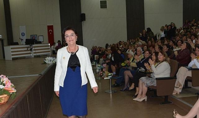 EÜ Hemşirelik Fakültesinde Prof. Dr. Ayfer Karadakovan emekliliğe uğurlandı