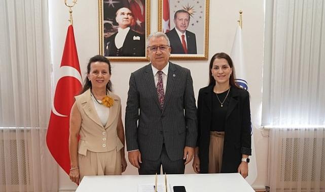 EÜ Hemşirelik Fakültesinden Ventilatör Kaynaklı Enfeksiyonların önlenmesine yönelik proje