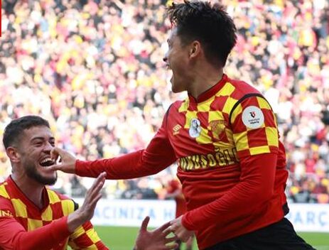 Göztepe 2-0 Tümosan Konyaspor (Maç Sonucu) Göztepe uzatmalarda 3 puana uzandı!