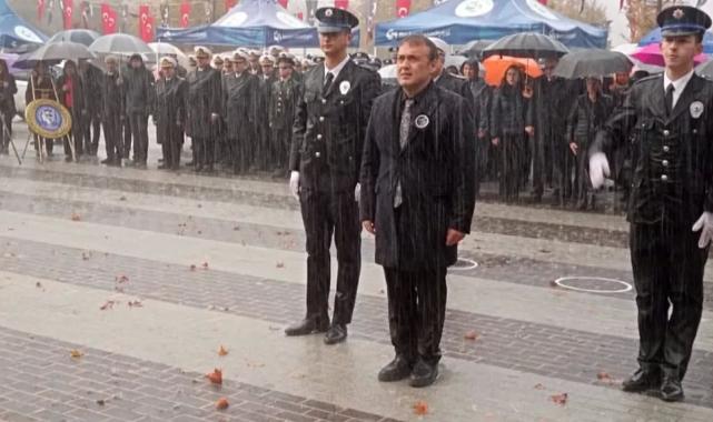İstanbul Beykoz’da Ata’ya özlem ‘sel’i!