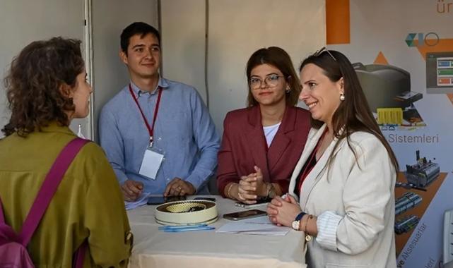 İzmir Bornova’dan ‘Altın Bilezik’